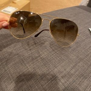 RAYBAN AVIATOR SUNGLASSES